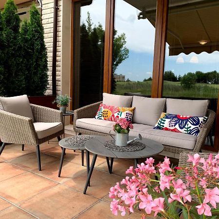 Lighthouse Golf Private Villa Lake View بالشيك المظهر الخارجي الصورة